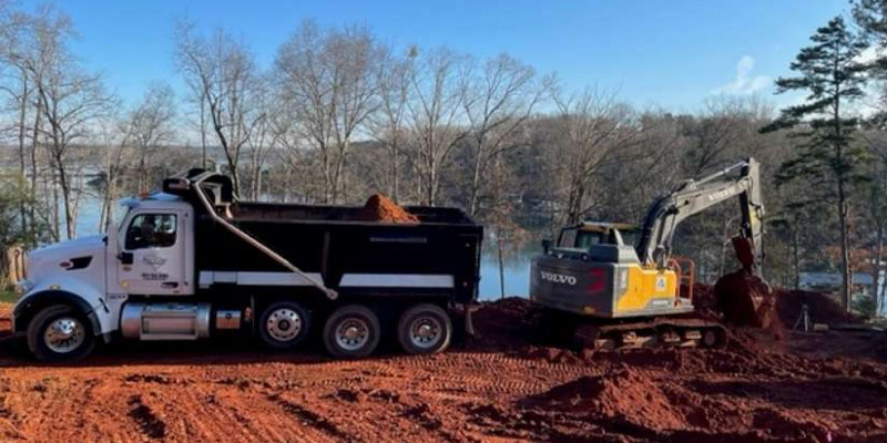 Organic Material Hauling in Belton, South Carolina